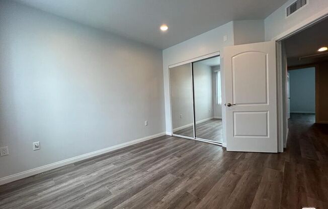 3 beds, 2.5 baths, 1,800 sqft, $3,950, Unit 3