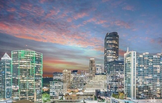 Luxury Living in Buckhead!