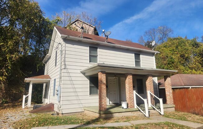 168 Center Avenue (White Glove)