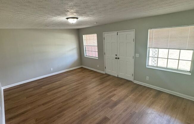 Huge Spacious Rental on the Westside in Hyde Grove