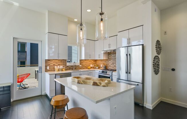 SF Shipyard - 3 BR, 2.5 BA Townhouse 1,437 Sq. Ft. - 3D Virtual Tour, 2-Car Garage