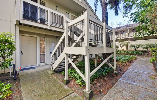 1 bed, 1 bath, $1,900, Unit UNIT A