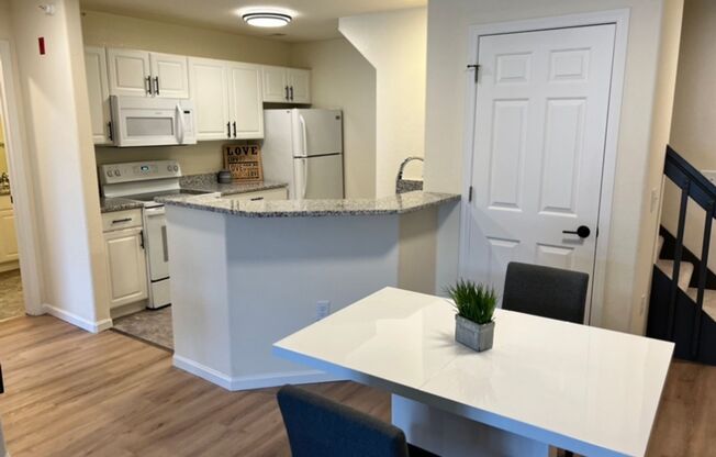 2 beds, 2 baths, 1,190 sqft, $1,695, Unit 312