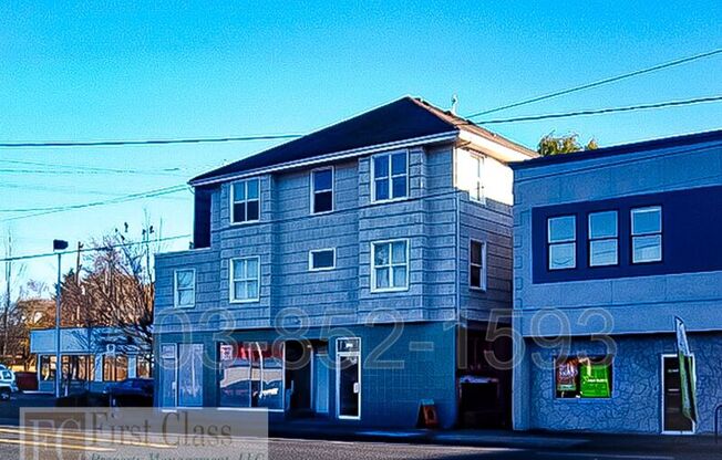 2708 NE SANDY BLVD, UNIT 10