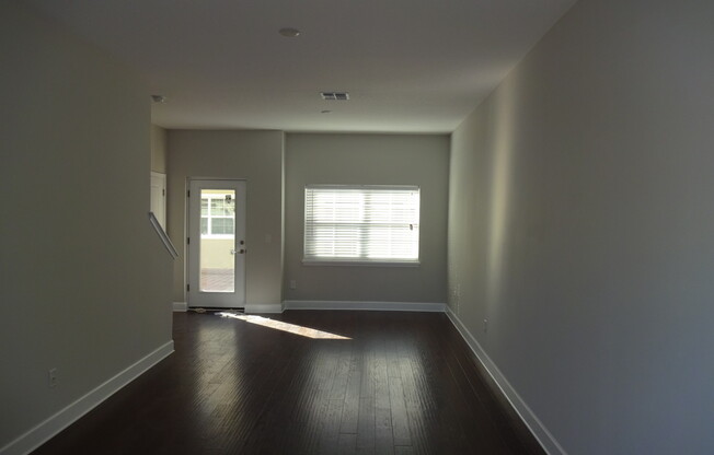 3 beds, 2.5 baths, $3,050, Unit # 2