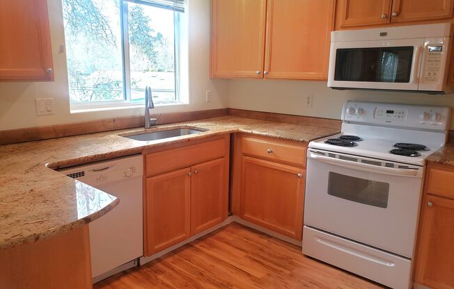 2 beds, 2 baths, $1,995, Unit # K67