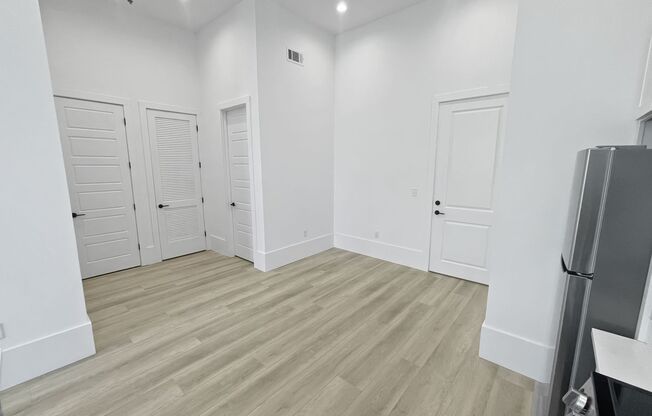 1 bed, 1 bath, 514 sqft, $1,850, Unit 1217