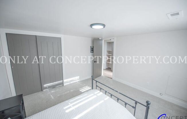 1 bed, 1 bath, 594 sqft, $1,149, Unit 04