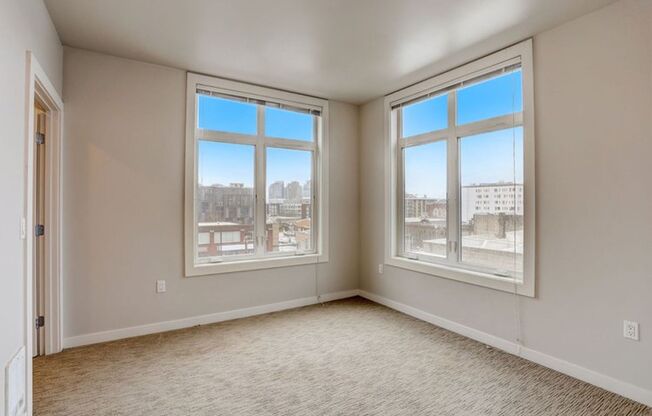 1 bed, 1 bath, 670 sqft, $2,425, Unit 316