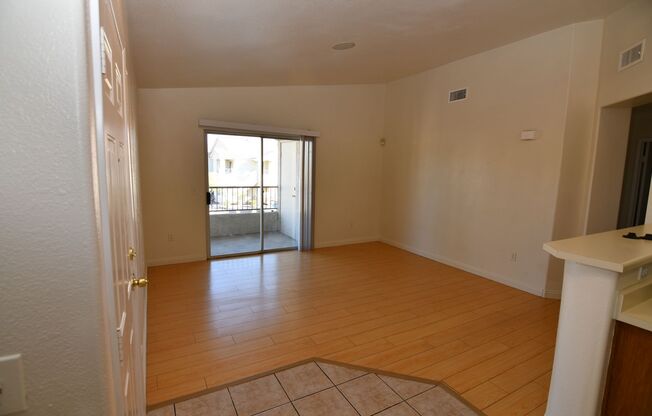 2 Bed / 2 Bath Condo for Rent