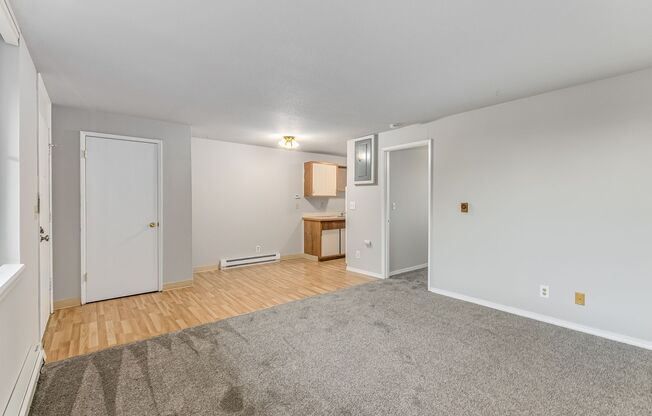 1 bed, 1 bath, 600 sqft, $1,199, Unit 305