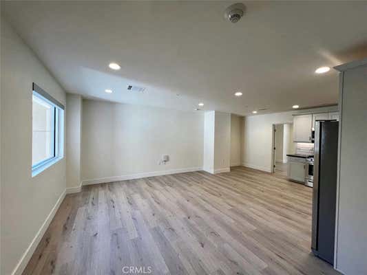 1 bed, 2 baths, 876 sqft, $2,145, Unit 310