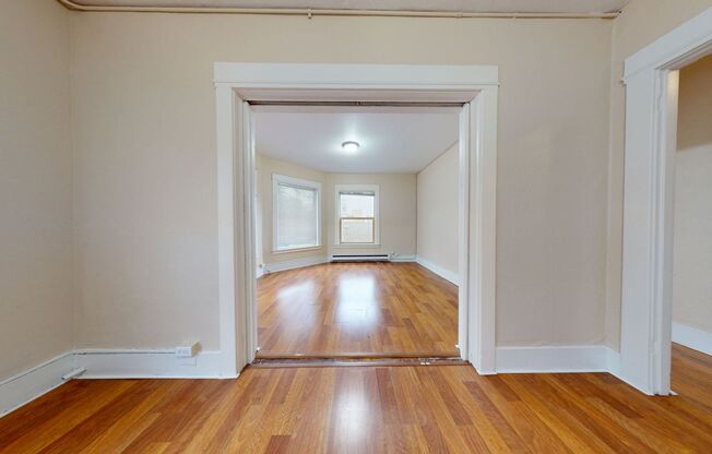 2 beds, 1 bath, $2,445, Unit 209