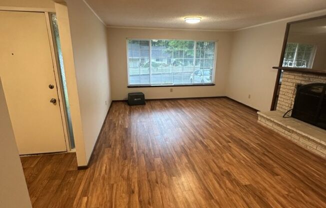 3 Bed, 2 Bath Ranch in Hazel Dell!