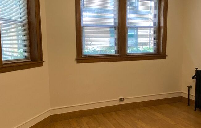 1 bed, 1 bath, 475 sqft, $2,045, Unit 233-B8