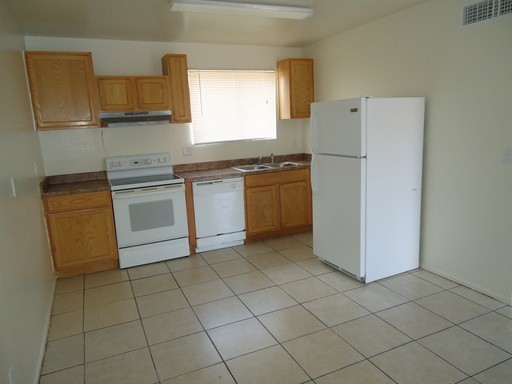 9514 N. 8th St