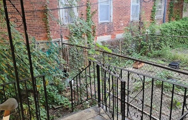 Large Home - Cobbs Creek