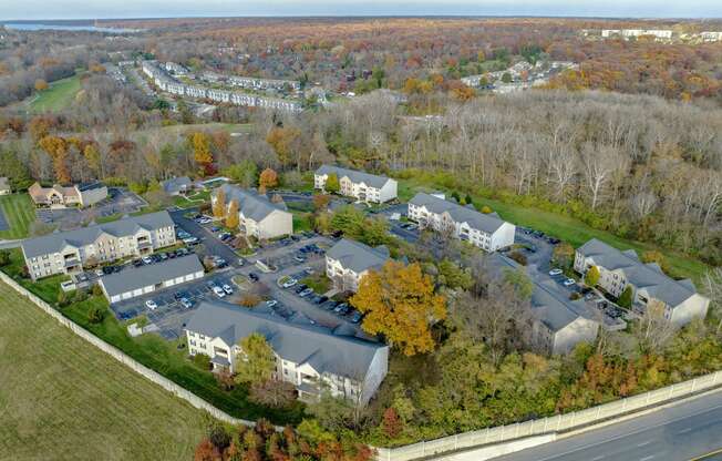 Aerial View of Lake Forest Apartments