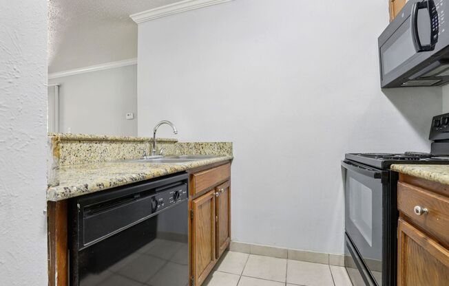 2 beds, 2 baths, 716 sqft, $1,199, Unit 7206