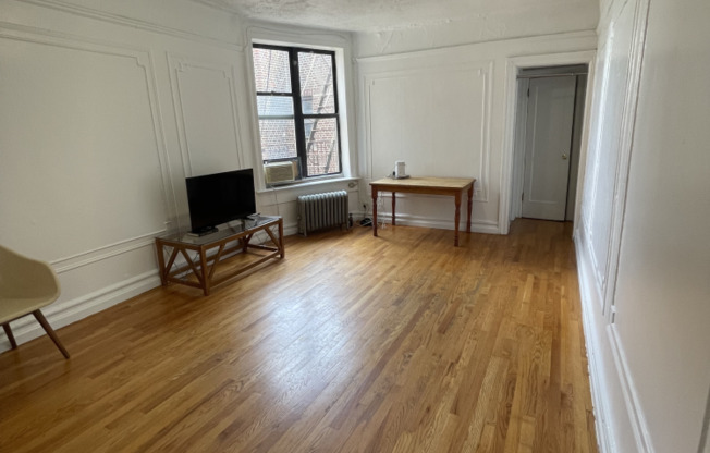332 KEAP ST