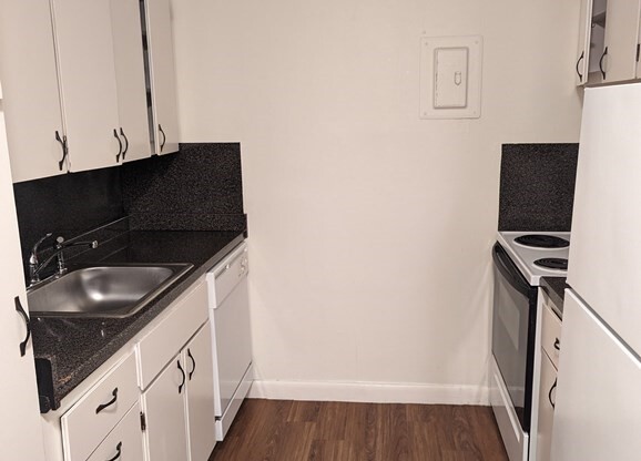 1 bed, 1 bath, 570 sqft, $2,650, Unit 602