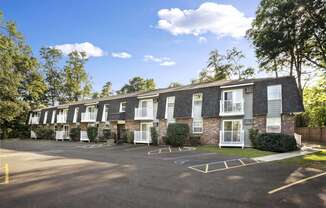 Brookview Court Apartments