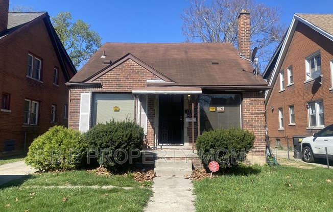 12907 MANSFIELD ST