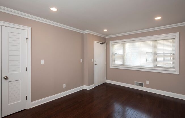1 bed, 1 bath, 450 sqft, $2,095, Unit 49A