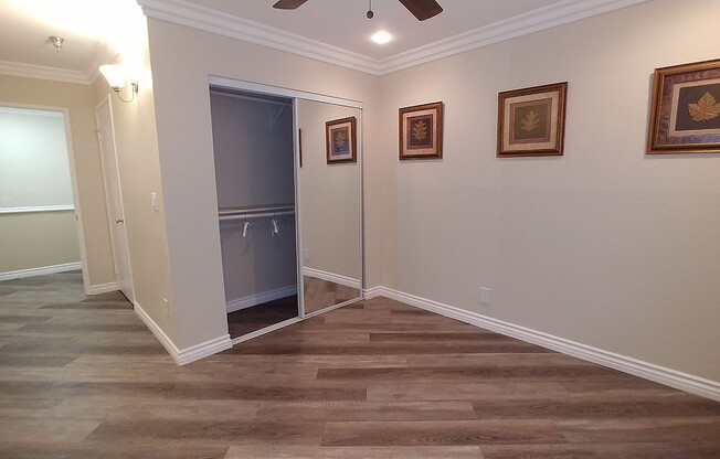 2 beds, 2 baths, 910 sqft, $2,850, Unit 203