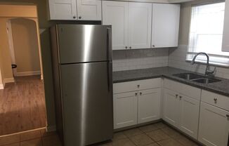 2 beds, 1 bath, 950 sqft, $1,500