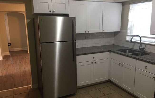 2 beds, 1 bath, 950 sqft, $1,500