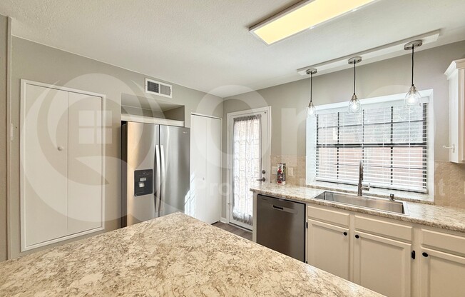 2 beds, 1.5 baths, 960 sqft, $1,850, Unit 1223