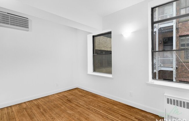 1 bed, 1 bath, $5,300, Unit 3G