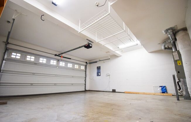 4 beds, 2.5 baths, $3,295