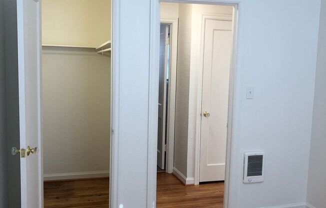 1 bed, 1 bath, 572 sqft, $1,575, Unit 2400-02