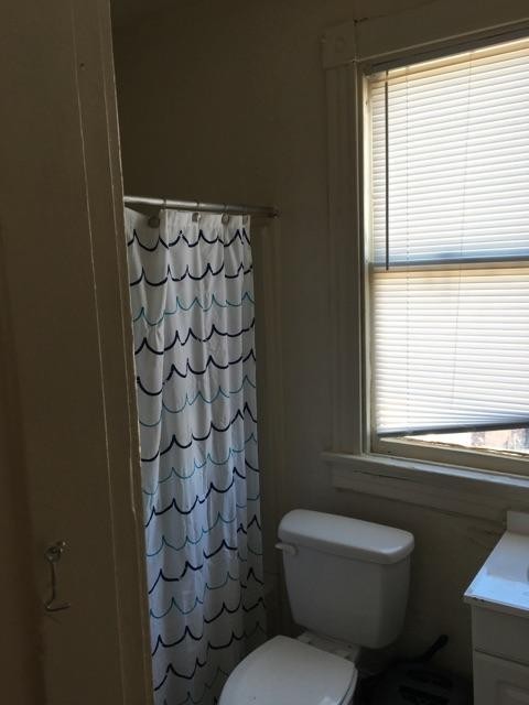 1 bed, 1 bath, $1,150, Unit Apt. 12