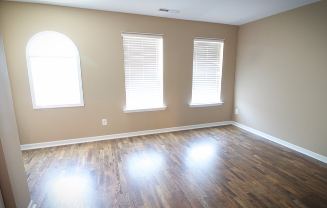 2 beds, 2.5 baths, $1,750, Unit #160