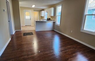 2 beds, 1 bath, $995