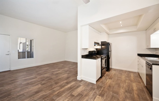 Home - Elan Beachpointe Carlsbad - Carlsbad, CA