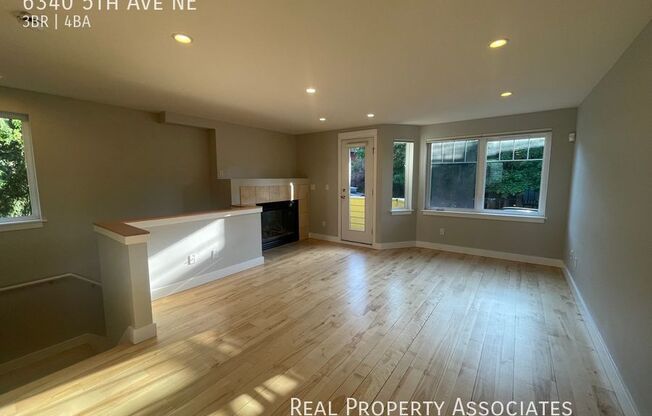 6340 5 AVE NE