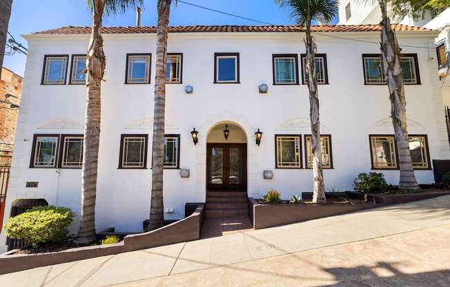 Echo Park Apartments in Los Angeles
