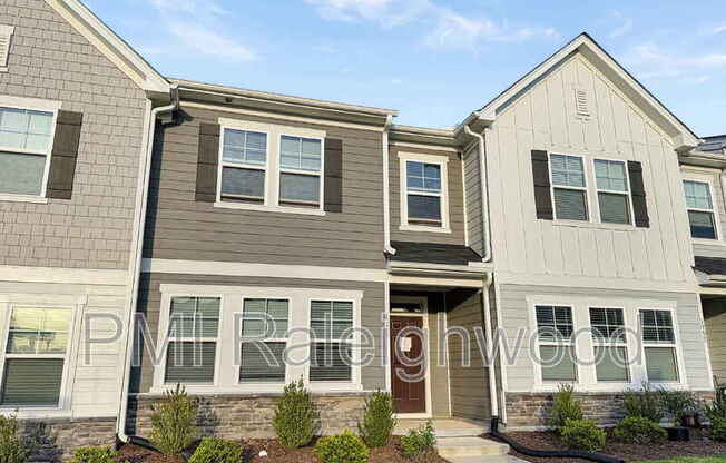 1753 ASPEN RIV LN