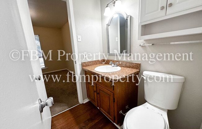 2 beds, 1.5 baths, $1,100, Unit 215