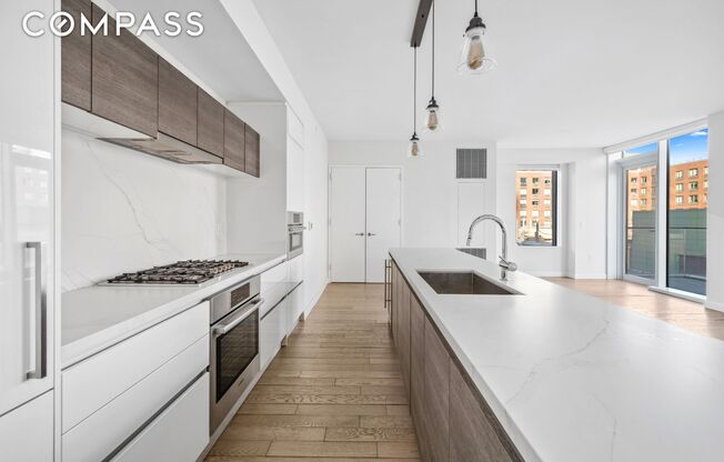 505 513 W 43 ST