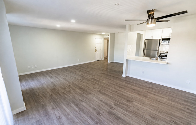 1 bed, 1 bath, 700 sqft, $2,098, Unit 309