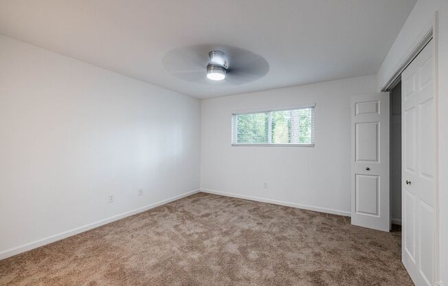 3 beds, 2 baths, 1,200 sqft, $1,995, Unit 2290-03