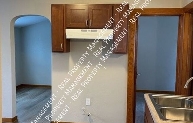 5748 A N 36 ST