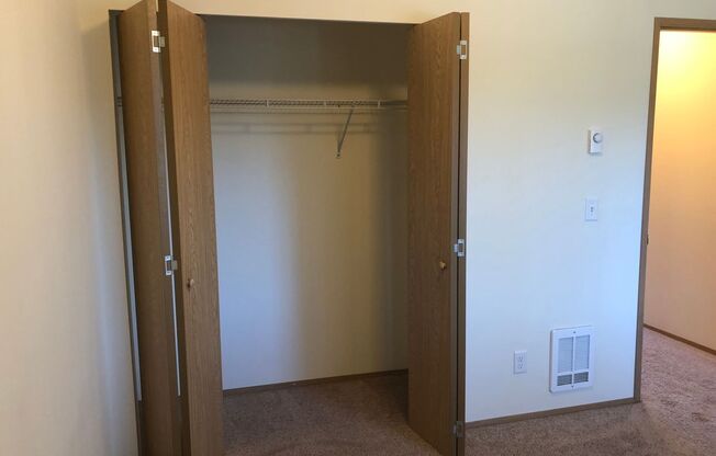 1 bed, 1 bath, 672 sqft, $1,300