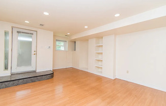 1113 LAMONT ST NW