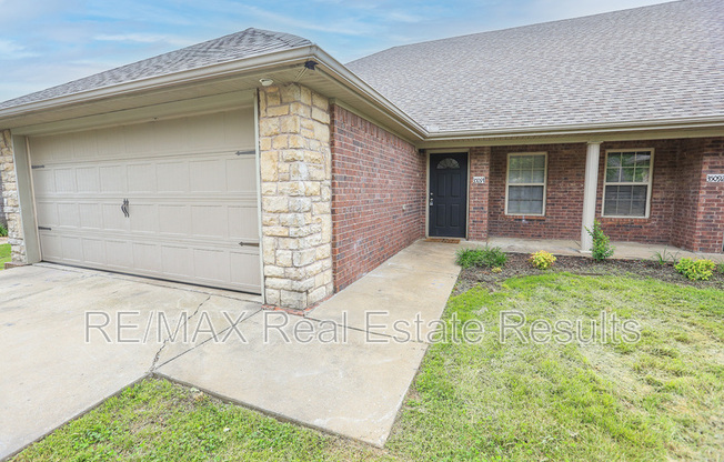 3509 SW DEERFIELD BLVD